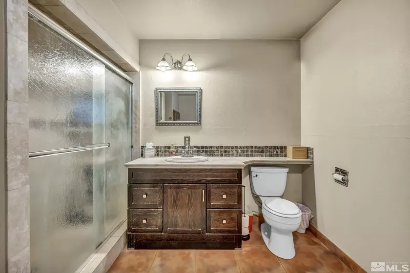 1131 Linda Anne, Gardnerville, Nevada 89410, 3 Bedrooms Bedrooms, ,3 BathroomsBathrooms,Residential,Residential,Linda Anne,250006457
