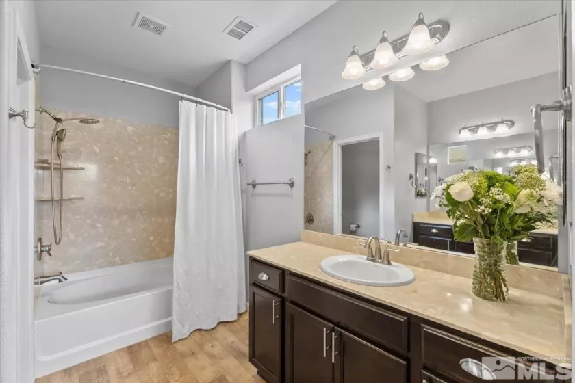 2265 Renzo, Reno, Nevada 89521, 4 Bedrooms Bedrooms, ,3 BathroomsBathrooms,Residential,Residential,Renzo,250006369