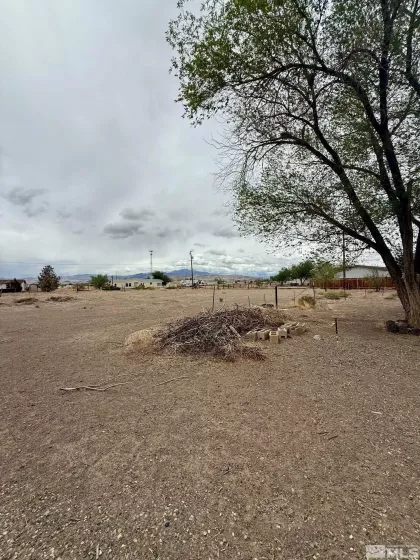 5575 Navajo, Silver Springs, Nevada 89429, 2 Bedrooms Bedrooms, ,2 BathroomsBathrooms,Residential,Residential,Navajo,250006400