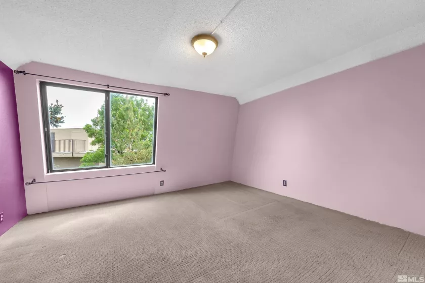 119 Vista Rafael, Reno, Nevada 89503, 1 Bedroom Bedrooms, ,1 BathroomBathrooms,Residential,Residential,Vista Rafael,250006401