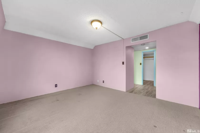 119 Vista Rafael, Reno, Nevada 89503, 1 Bedroom Bedrooms, ,1 BathroomBathrooms,Residential,Residential,Vista Rafael,250006401
