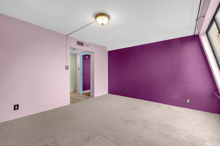 119 Vista Rafael, Reno, Nevada 89503, 1 Bedroom Bedrooms, ,1 BathroomBathrooms,Residential,Residential,Vista Rafael,250006401