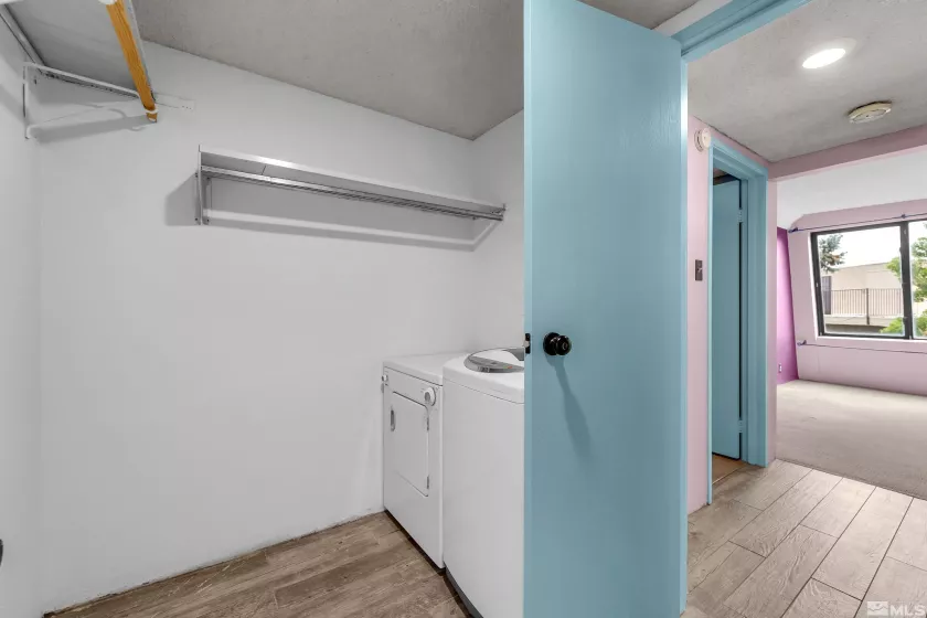 119 Vista Rafael, Reno, Nevada 89503, 1 Bedroom Bedrooms, ,1 BathroomBathrooms,Residential,Residential,Vista Rafael,250006401