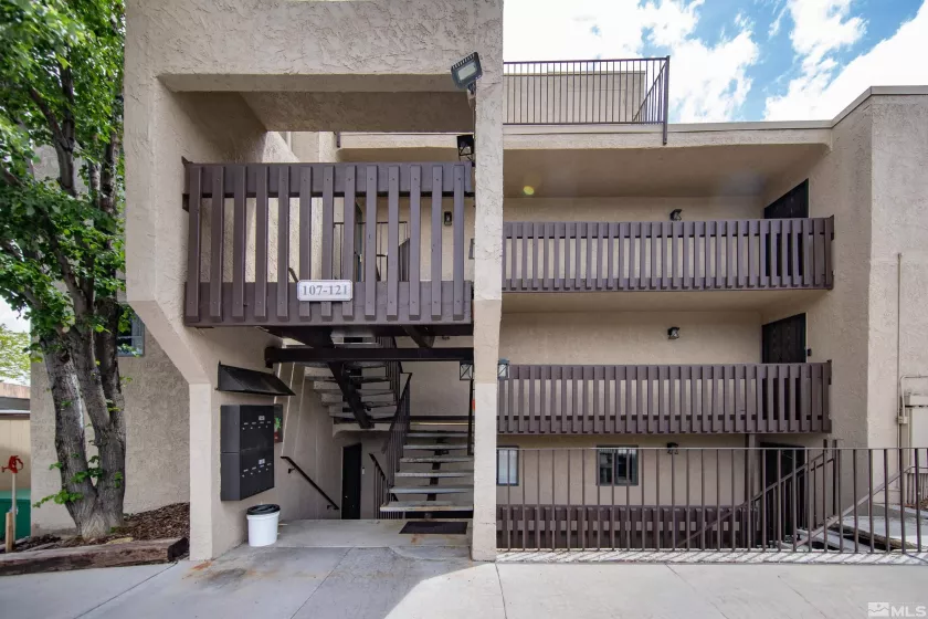 119 Vista Rafael, Reno, Nevada 89503, 1 Bedroom Bedrooms, ,1 BathroomBathrooms,Residential,Residential,Vista Rafael,250006401
