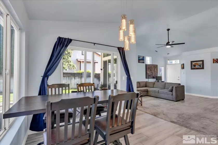 7766 Cerritos, Sparks, Nevada 89436, 3 Bedrooms Bedrooms, ,2 BathroomsBathrooms,Residential,Residential,Cerritos,250006405