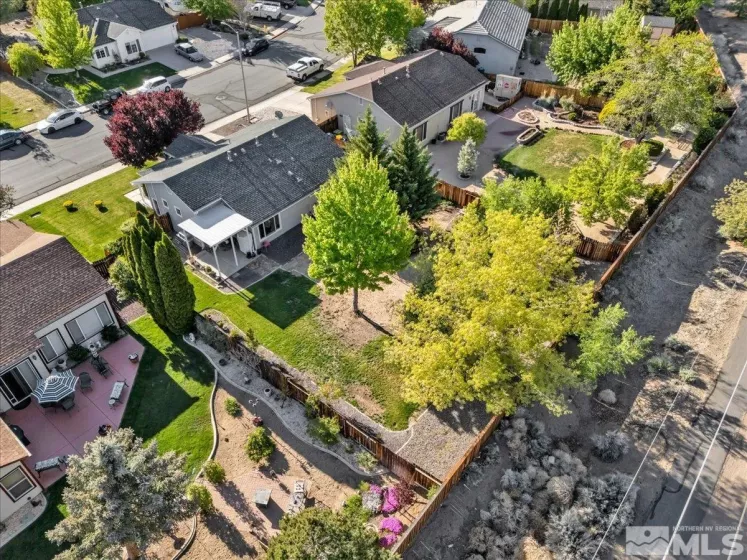 7766 Cerritos, Sparks, Nevada 89436, 3 Bedrooms Bedrooms, ,2 BathroomsBathrooms,Residential,Residential,Cerritos,250006405