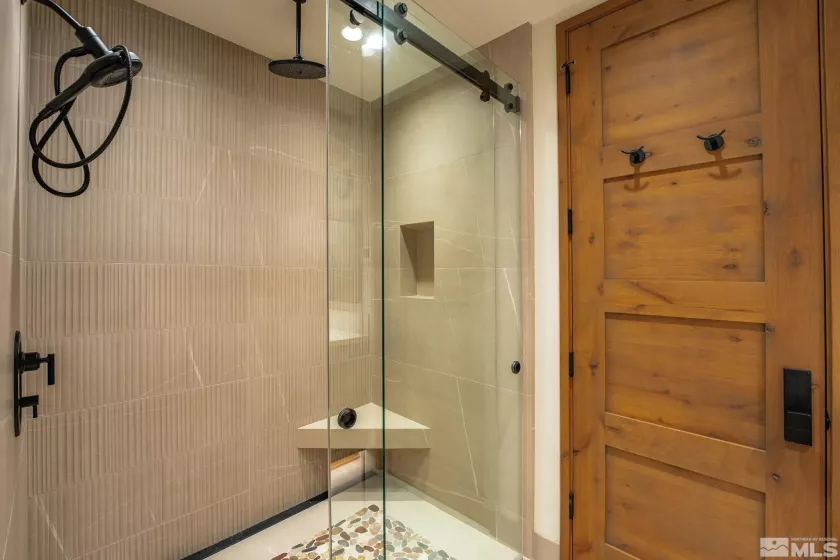 106 Slott Peak, Incline Village, Nevada 89451, 5 Bedrooms Bedrooms, ,7 BathroomsBathrooms,Residential,Residential,Slott Peak,250006415
