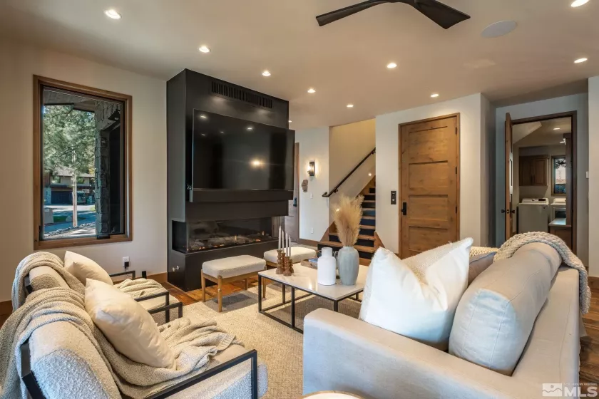 106 Slott Peak, Incline Village, Nevada 89451, 5 Bedrooms Bedrooms, ,7 BathroomsBathrooms,Residential,Residential,Slott Peak,250006415
