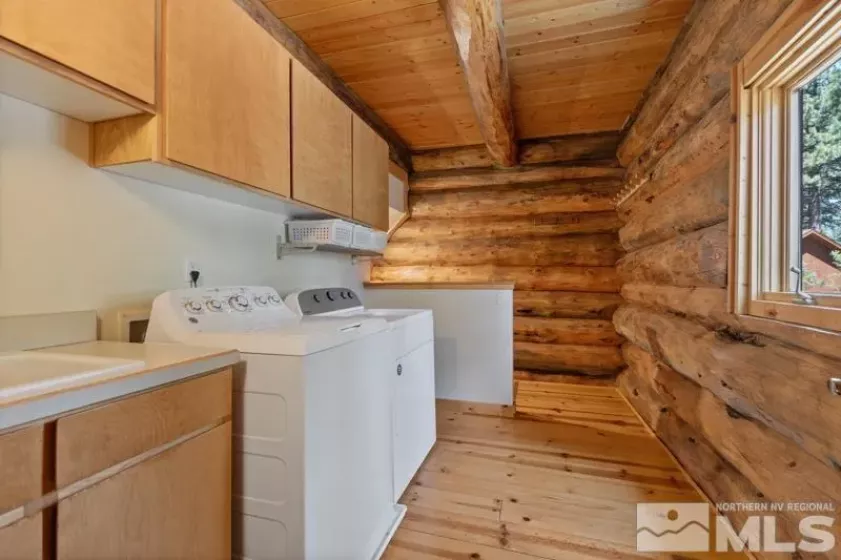 16760 Big Pine, Reno, Nevada 89511, 3 Bedrooms Bedrooms, ,3 BathroomsBathrooms,Residential,Residential,Big Pine,250006416
