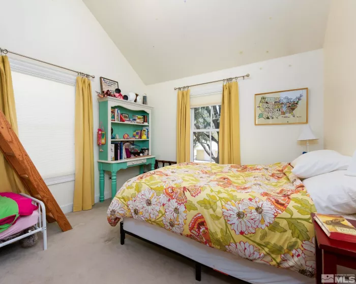 308 Thompson, Carson City, Nevada 89703, 5 Bedrooms Bedrooms, ,3 BathroomsBathrooms,Residential,Residential,Thompson,250006419