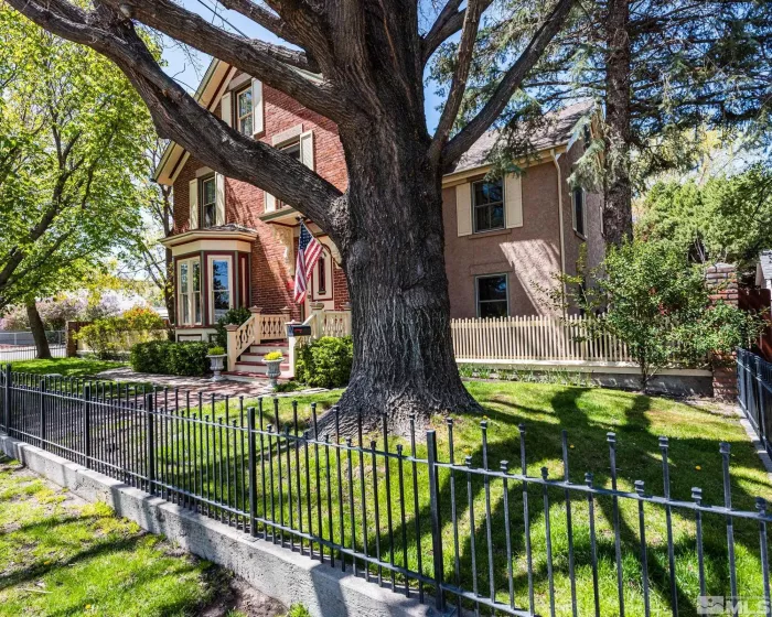 308 Thompson, Carson City, Nevada 89703, 5 Bedrooms Bedrooms, ,3 BathroomsBathrooms,Residential,Residential,Thompson,250006419