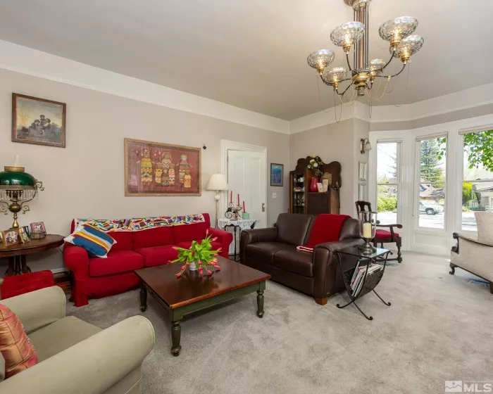 308 Thompson, Carson City, Nevada 89703, 5 Bedrooms Bedrooms, ,3 BathroomsBathrooms,Residential,Residential,Thompson,250006419