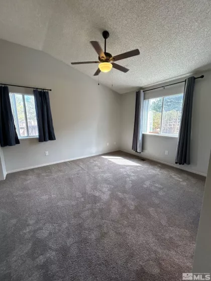 4918 Bayridge, Reno, Nevada 89502, 3 Bedrooms Bedrooms, ,2 BathroomsBathrooms,Residential Lease,Manufactured,Bayridge,250006462