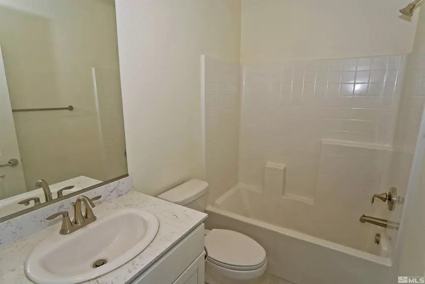 2091 Forest Grove, Sparks, Nevada 89436, 5 Bedrooms Bedrooms, ,3 BathroomsBathrooms,Residential,Residential,Forest Grove,250006461