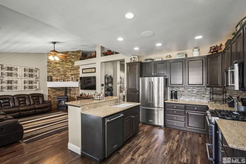 5984 Hidden Highlands, Reno, Nevada 89502, 4 Bedrooms Bedrooms, ,2 BathroomsBathrooms,Residential,Residential,Hidden Highlands,250006466