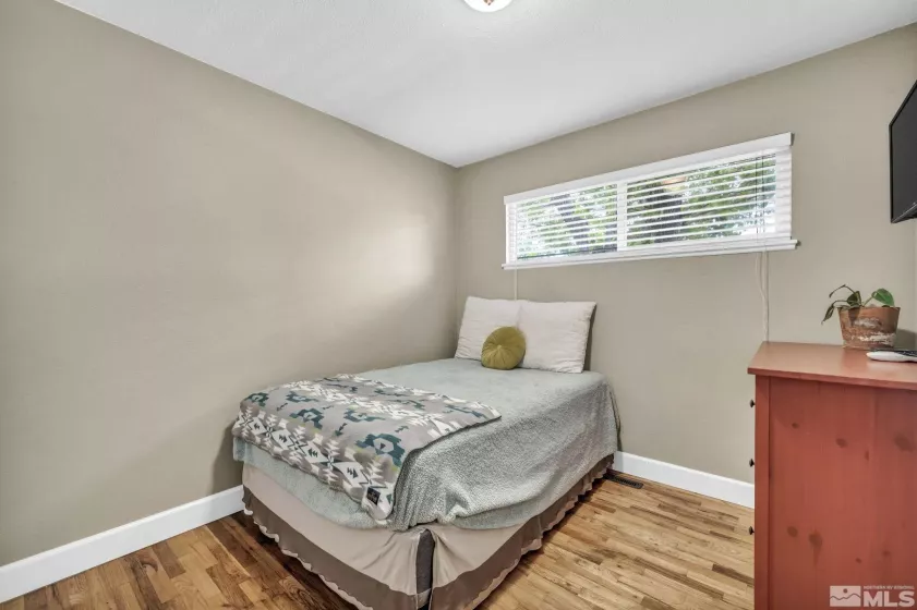 20 Devere, Sparks, Nevada 89431, 3 Bedrooms Bedrooms, ,2 BathroomsBathrooms,Residential,Residential,Devere,250006467