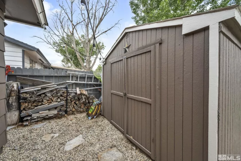 20 Devere, Sparks, Nevada 89431, 3 Bedrooms Bedrooms, ,2 BathroomsBathrooms,Residential,Residential,Devere,250006467