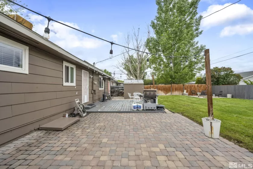 20 Devere, Sparks, Nevada 89431, 3 Bedrooms Bedrooms, ,2 BathroomsBathrooms,Residential,Residential,Devere,250006467