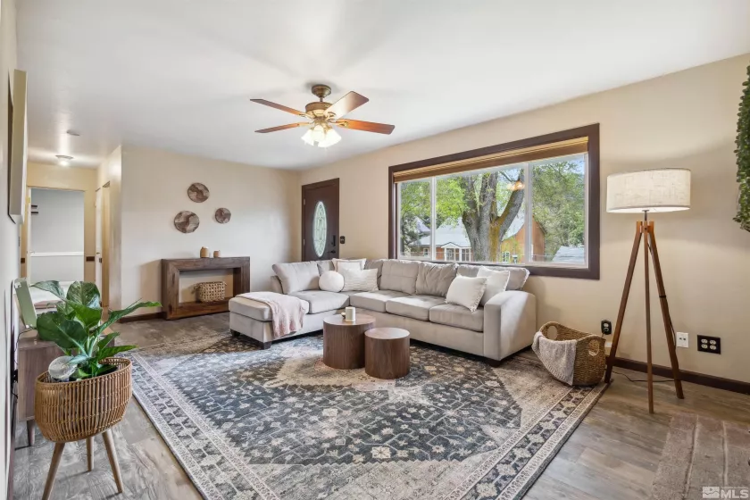 435 Verdi, Verdi, Nevada 89439, 2 Bedrooms Bedrooms, ,1 BathroomBathrooms,Residential,Residential,Verdi,250006464