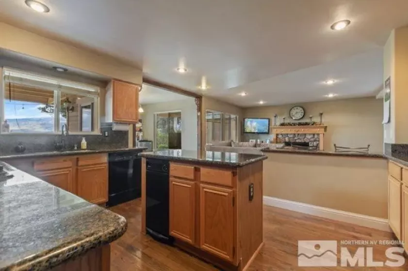 5284 Tappan, Reno, Nevada 89523, 4 Bedrooms Bedrooms, ,3 BathroomsBathrooms,Residential,Residential,Tappan,250006492