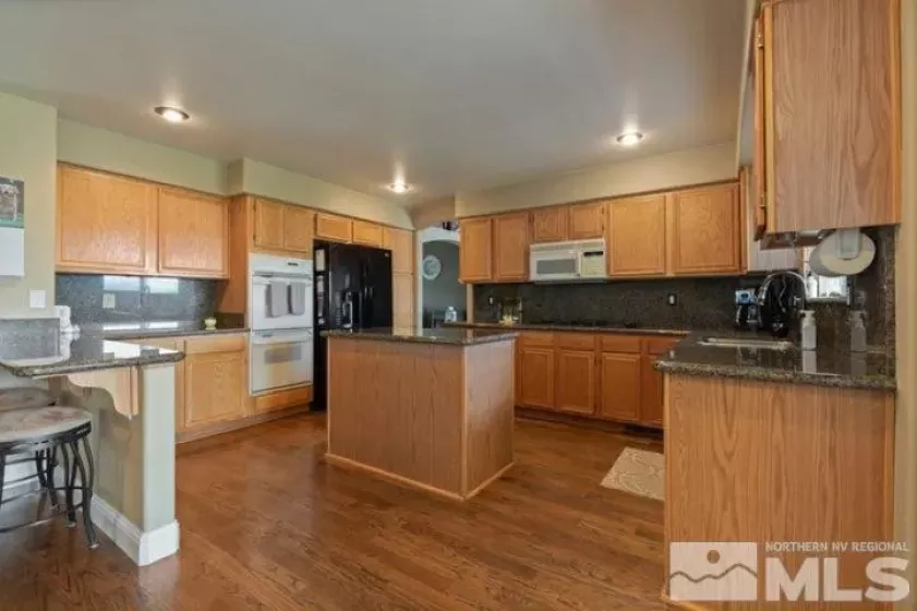 5284 Tappan, Reno, Nevada 89523, 4 Bedrooms Bedrooms, ,3 BathroomsBathrooms,Residential,Residential,Tappan,250006492