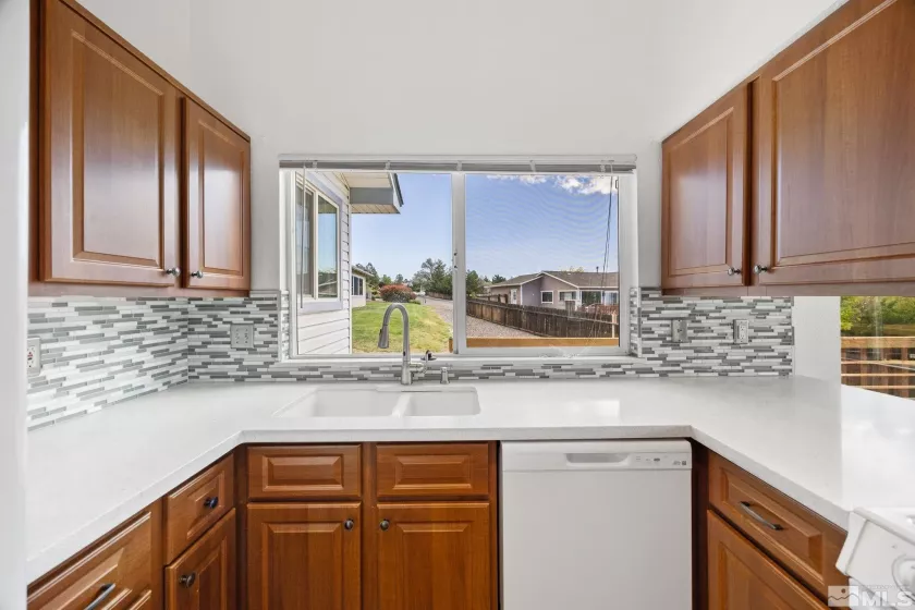 730 Icarus, Reno, Nevada 89512, 4 Bedrooms Bedrooms, ,3 BathroomsBathrooms,Residential,Residential,Icarus,250006543
