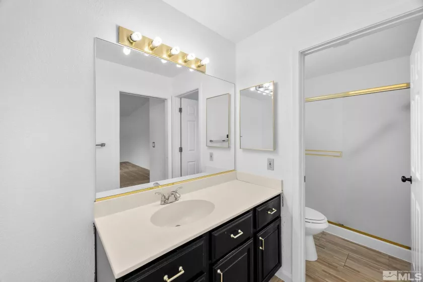 730 Icarus, Reno, Nevada 89512, 4 Bedrooms Bedrooms, ,3 BathroomsBathrooms,Residential,Residential,Icarus,250006543