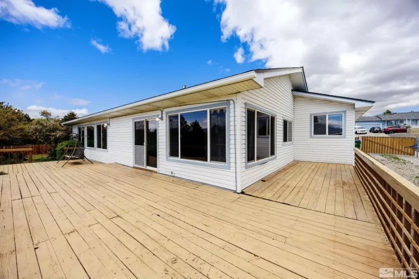 730 Icarus, Reno, Nevada 89512, 4 Bedrooms Bedrooms, ,3 BathroomsBathrooms,Residential,Residential,Icarus,250006543