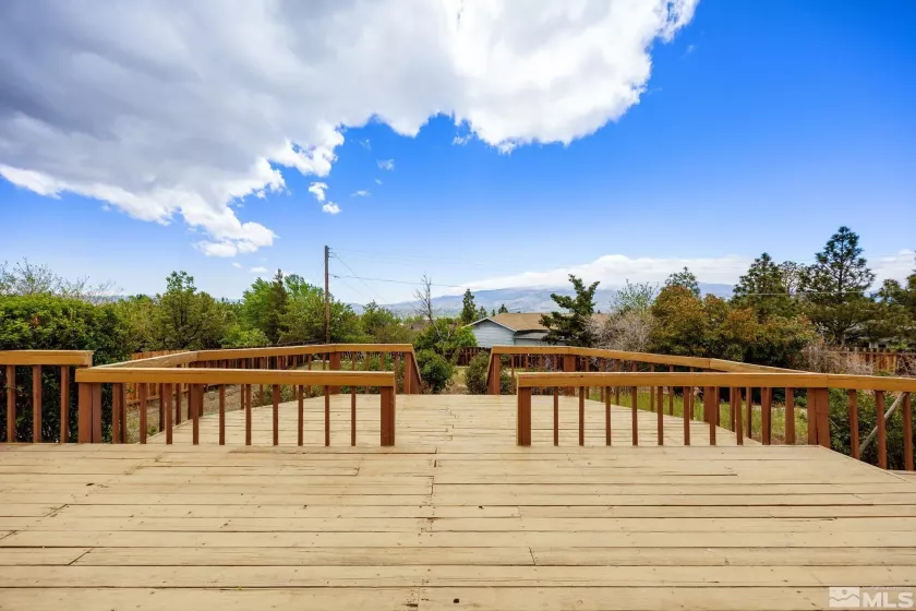730 Icarus, Reno, Nevada 89512, 4 Bedrooms Bedrooms, ,3 BathroomsBathrooms,Residential,Residential,Icarus,250006543