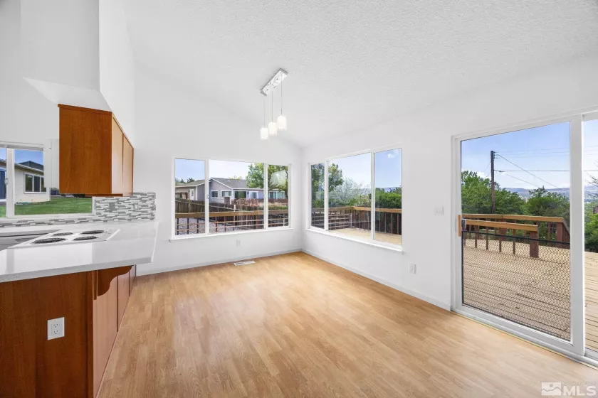 730 Icarus, Reno, Nevada 89512, 4 Bedrooms Bedrooms, ,3 BathroomsBathrooms,Residential,Residential,Icarus,250006543
