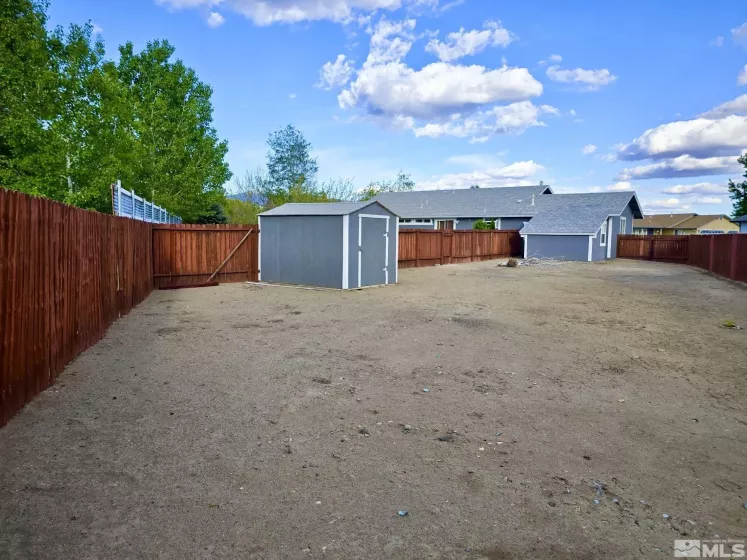 961 Ruddy, Sparks, Nevada 89441, 3 Bedrooms Bedrooms, ,2 BathroomsBathrooms,Residential,Residential,Ruddy,250006547
