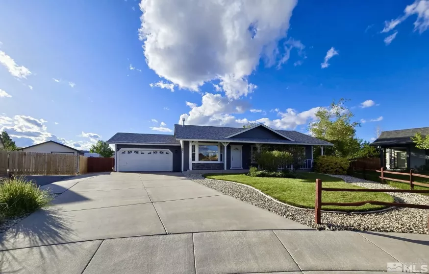 961 Ruddy, Sparks, Nevada 89441, 3 Bedrooms Bedrooms, ,2 BathroomsBathrooms,Residential,Residential,Ruddy,250006547