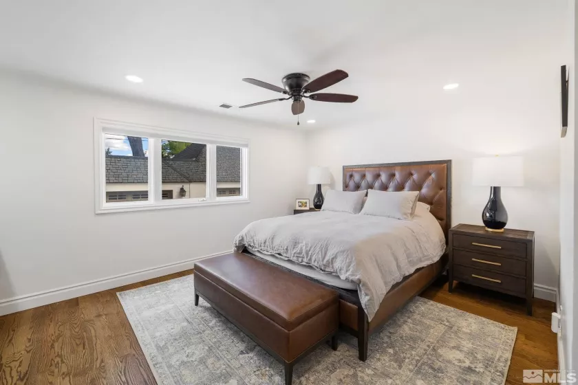 820 Marsh, Reno, Nevada 89509, 5 Bedrooms Bedrooms, ,4 BathroomsBathrooms,Residential,Residential,Marsh,250006555