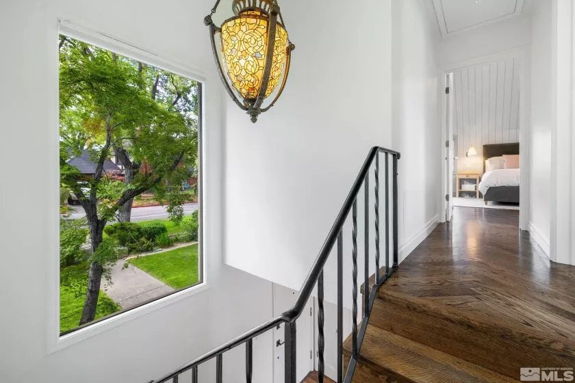 820 Marsh, Reno, Nevada 89509, 5 Bedrooms Bedrooms, ,4 BathroomsBathrooms,Residential,Residential,Marsh,250006555