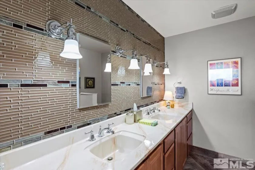 3425 Skyline, Reno, Nevada 89509, 3 Bedrooms Bedrooms, ,3 BathroomsBathrooms,Residential,Residential,Skyline,250006565