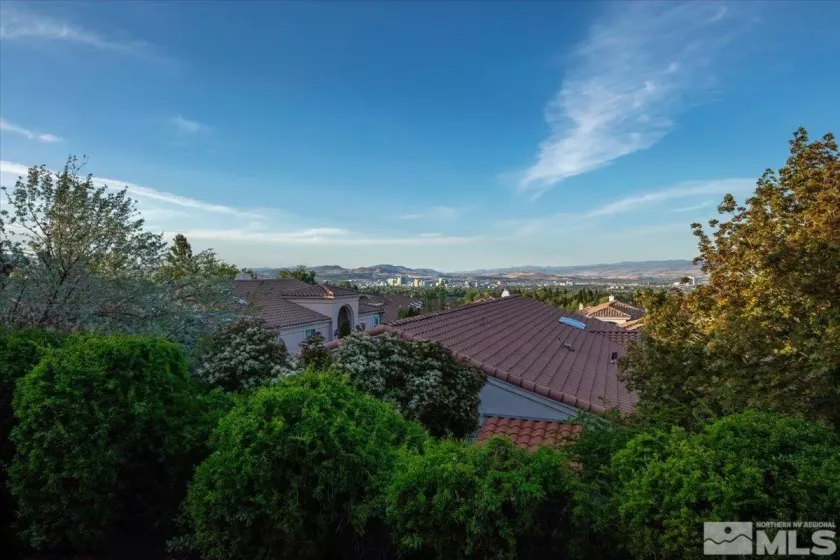 3425 Skyline, Reno, Nevada 89509, 3 Bedrooms Bedrooms, ,3 BathroomsBathrooms,Residential,Residential,Skyline,250006565