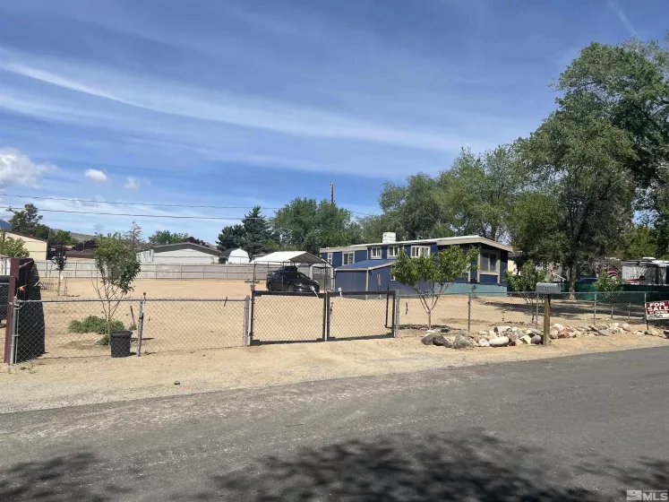 5635 Duclerque, Sun Valley, Nevada 89433, 3 Bedrooms Bedrooms, ,2 BathroomsBathrooms,Residential,Residential,Duclerque,250006566