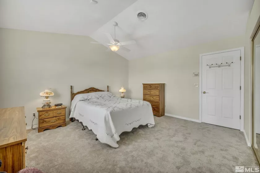 5245 Canyon View, Sparks, Nevada 89436, 4 Bedrooms Bedrooms, ,3 BathroomsBathrooms,Residential,Residential,Canyon View,250006568