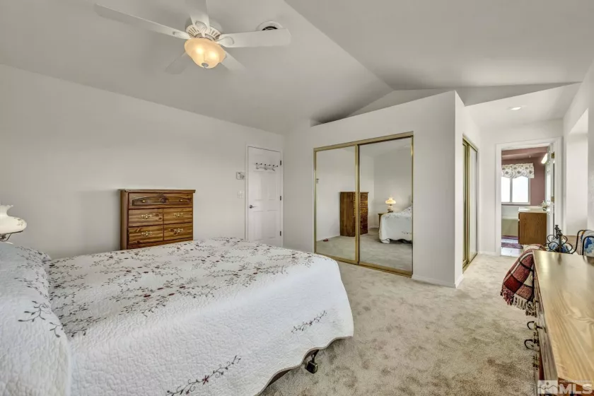 5245 Canyon View, Sparks, Nevada 89436, 4 Bedrooms Bedrooms, ,3 BathroomsBathrooms,Residential,Residential,Canyon View,250006568
