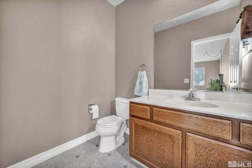 5245 Canyon View, Sparks, Nevada 89436, 4 Bedrooms Bedrooms, ,3 BathroomsBathrooms,Residential,Residential,Canyon View,250006568
