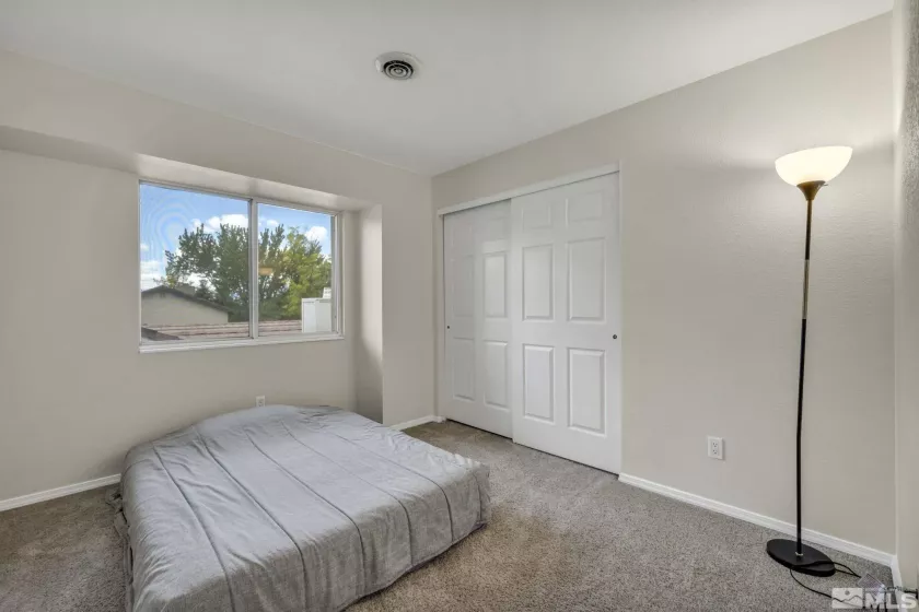 5245 Canyon View, Sparks, Nevada 89436, 4 Bedrooms Bedrooms, ,3 BathroomsBathrooms,Residential,Residential,Canyon View,250006568