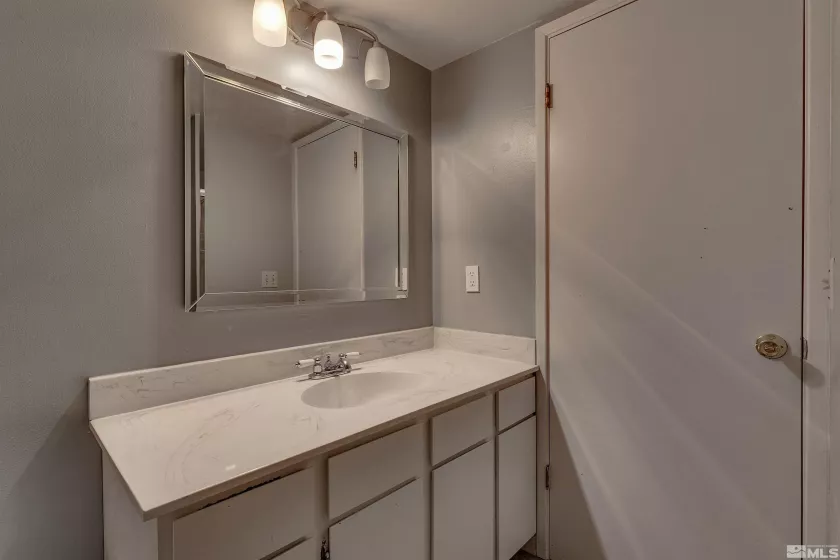 100 Lake, Stateline, Nevada 89449, 3 Bedrooms Bedrooms, ,2 BathroomsBathrooms,Residential,Residential,Lake,250006571