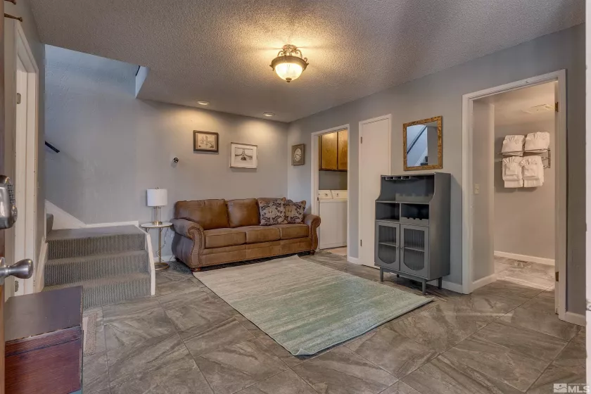 100 Lake, Stateline, Nevada 89449, 3 Bedrooms Bedrooms, ,2 BathroomsBathrooms,Residential,Residential,Lake,250006571