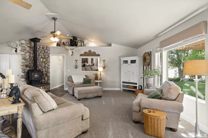 4800 Amy, Reno, Nevada 89510, 3 Bedrooms Bedrooms, ,3 BathroomsBathrooms,Residential,Residential,Amy,250006572
