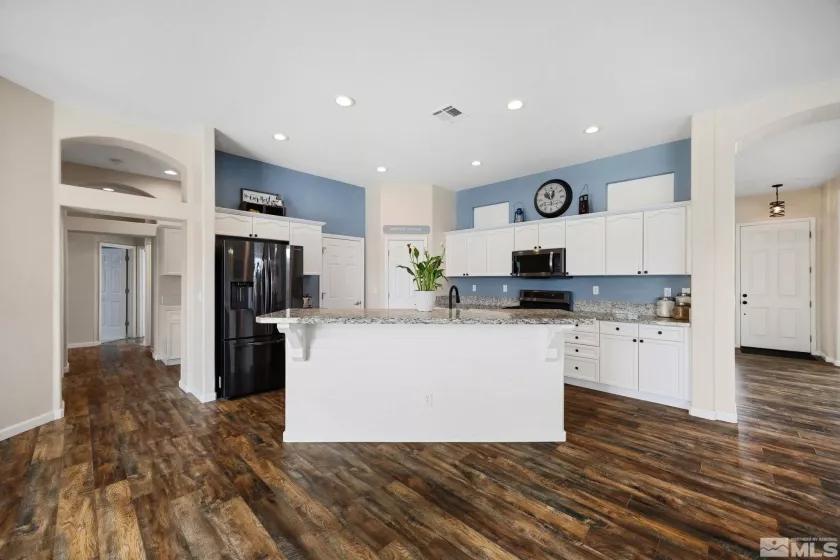 1523 Riverpark, Dayton, Nevada 89403, 4 Bedrooms Bedrooms, ,2 BathroomsBathrooms,Residential,Residential,Riverpark,250006556
