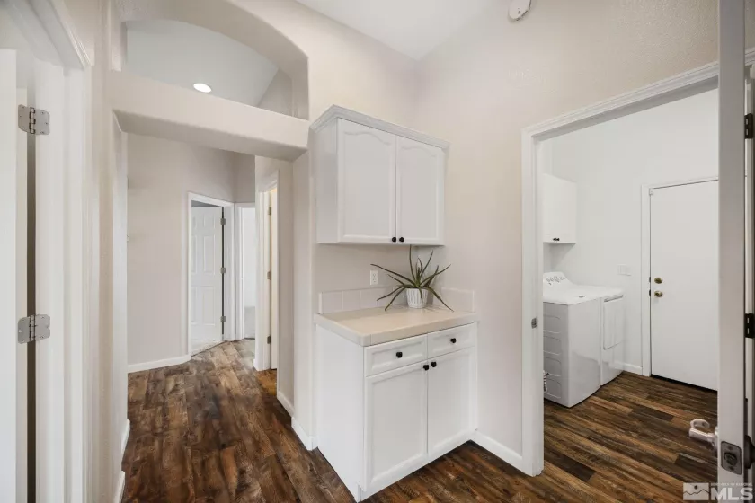 1523 Riverpark, Dayton, Nevada 89403, 4 Bedrooms Bedrooms, ,2 BathroomsBathrooms,Residential,Residential,Riverpark,250006556