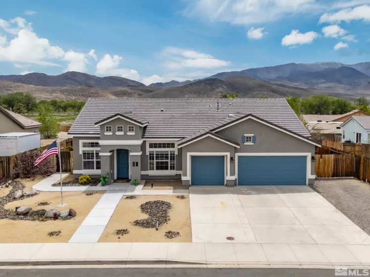1523 Riverpark, Dayton, Nevada 89403, 4 Bedrooms Bedrooms, ,2 BathroomsBathrooms,Residential,Residential,Riverpark,250006556