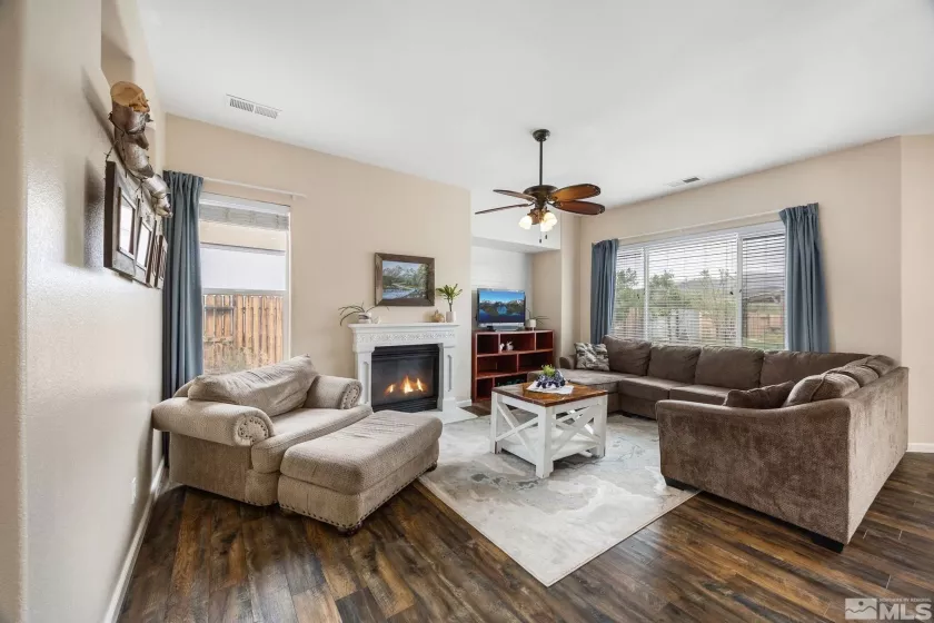 1523 Riverpark, Dayton, Nevada 89403, 4 Bedrooms Bedrooms, ,2 BathroomsBathrooms,Residential,Residential,Riverpark,250006556