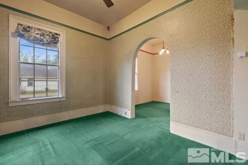 1114 Curry, Carson City, Nevada 89703, ,Commercial Sale,Residential,Curry,250006557