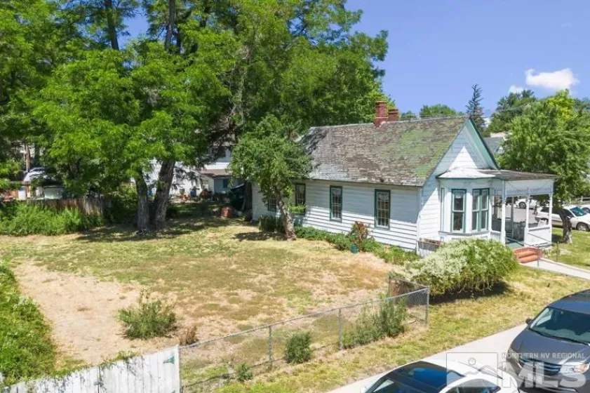 1114 Curry, Carson City, Nevada 89703, ,Commercial Sale,Residential,Curry,250006557